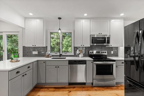 77 Forest St, Middleton, MA 01949 photo 10
