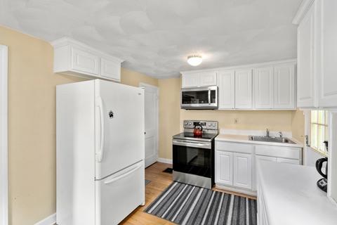 9 Hamilton Rd, Wakefield, MA 01880 photo 12