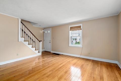 9 Hamilton Rd, Wakefield, MA 01880 photo 2