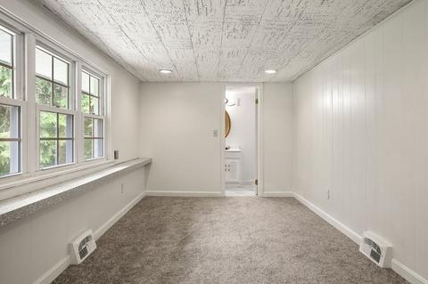 213 Centre St, Danvers, MA 01923 photo 23