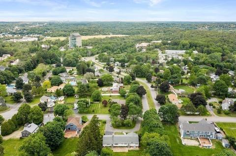 213 Centre St, Danvers, MA 01923 photo 41
