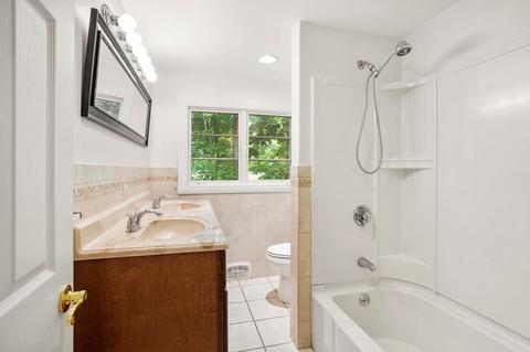 213 Centre St, Danvers, MA 01923 photo 14