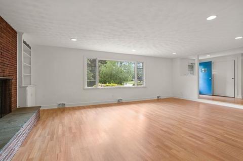 213 Centre St, Danvers, MA 01923 photo 21