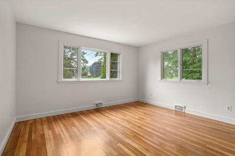 213 Centre St, Danvers, MA 01923 photo 12
