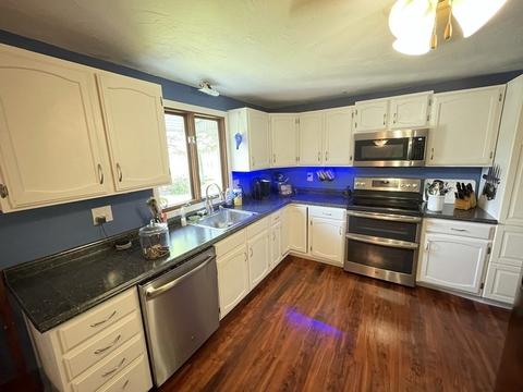 35 Margin St, Worcester, MA 01604 photo 9