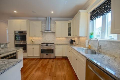 13 Warren St, Needham, MA 02492 photo 11