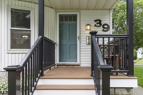 39 Forsberg St, Worcester, MA 01607 photo 2