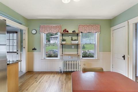 39 Forsberg St, Worcester, MA 01607 photo 8