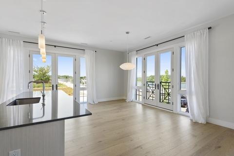 10 Shipyard Dr #206, Hingham, MA 02043 photo 9