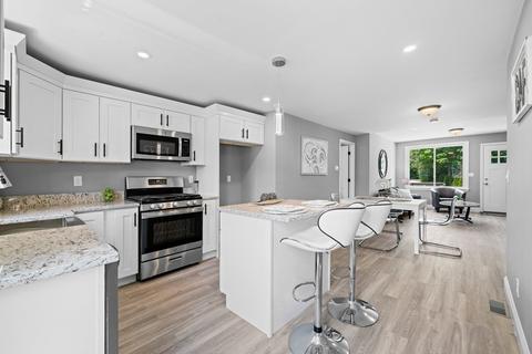 288 Cedar St, Dedham, MA 02026 photo 8