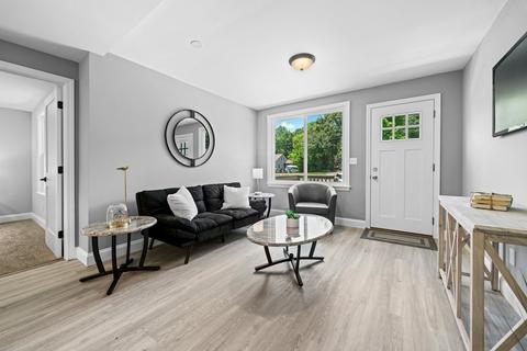 288 Cedar St, Dedham, MA 02026 photo 2