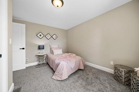 288 Cedar St, Dedham, MA 02026 photo 11