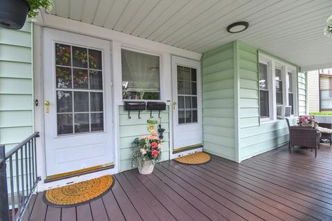 28 Biltmore St, Springfield, MA 01108 photo 4