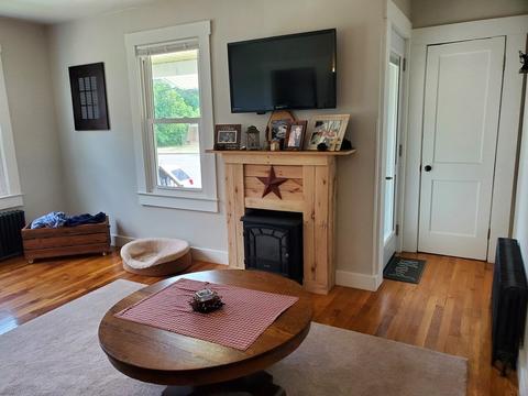 125 W Main St, Ware, MA 01082 photo 20
