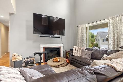 12 Peach Tree Ln, Danvers, MA 01923 photo 10