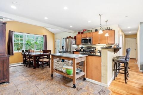 12 Peach Tree Ln, Danvers, MA 01923 photo 11