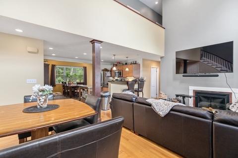 12 Peach Tree Ln, Danvers, MA 01923 photo 5