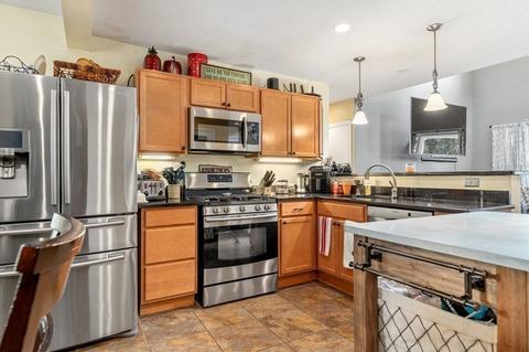 12 Peach Tree Ln, Danvers, MA 01923 photo 14