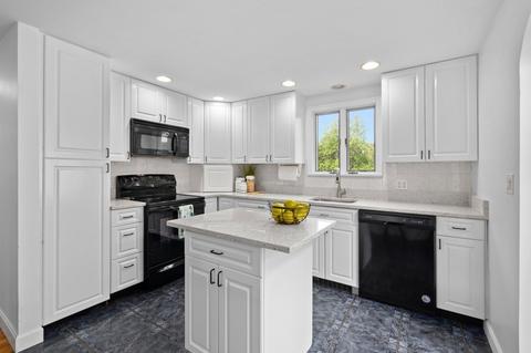 8 Erwin Rd, North Reading, MA 01864 photo 12