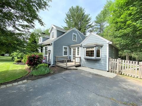 413 S Main St, Andover, MA 01810 photo 2