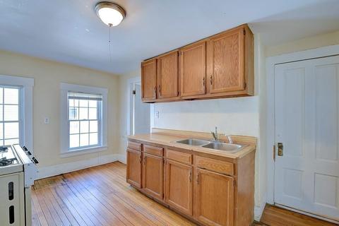 35 Cambridge St, Worcester, MA 01603 photo 26