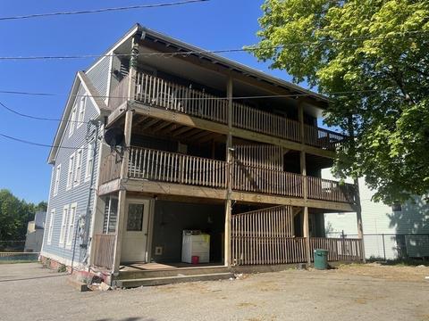 35 Cambridge St, Worcester, MA 01603 photo 17