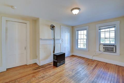35 Cambridge St, Worcester, MA 01603 photo 18