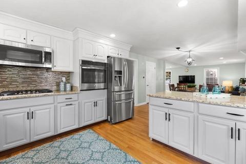 80 Willow St, Reading, MA 01867 photo 12