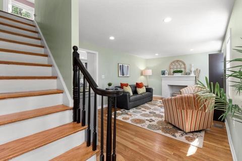 80 Willow St, Reading, MA 01867 photo 3