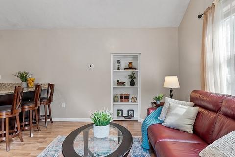 39 S Main St, Ashburnham, MA 01430 photo 10
