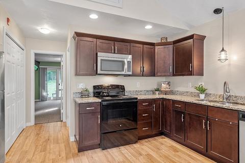 39 S Main St, Ashburnham, MA 01430 photo 14