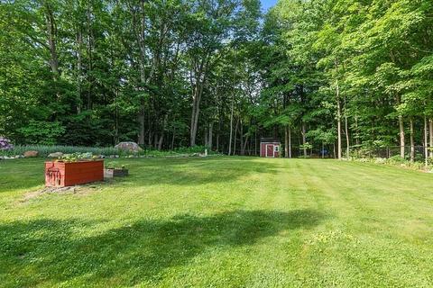 39 S Main St, Ashburnham, MA 01430 photo 4