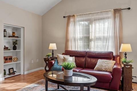 39 S Main St, Ashburnham, MA 01430 photo 6