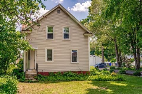 32 Bentley St, Springfield, MA 01108 photo 2