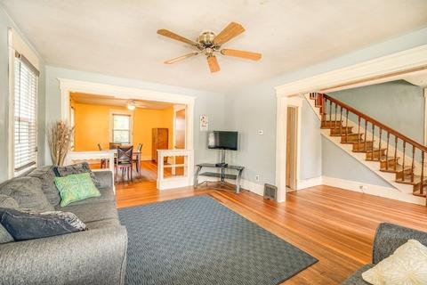 32 Bentley St, Springfield, MA 01108 photo 9