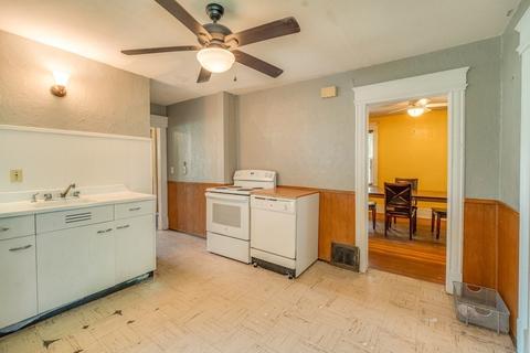 32 Bentley St, Springfield, MA 01108 photo 15