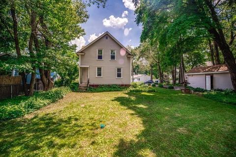 32 Bentley St, Springfield, MA 01108 photo 5