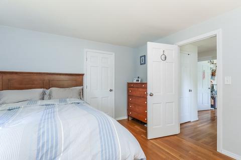 77 Thoreau Dr, Barnstable, MA 02632 photo 11