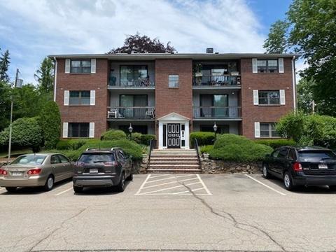 1 Centre St #4, Canton, MA 02021 photo 1