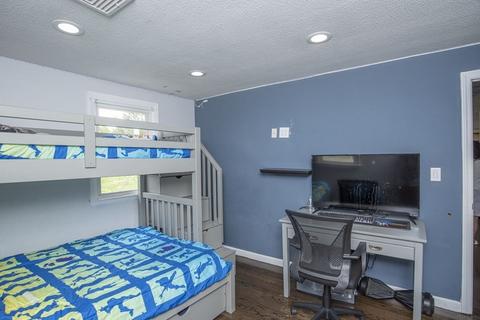90 Nicholas Rd, Raynham, MA 02767 photo 33