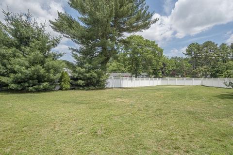 90 Nicholas Rd, Raynham, MA 02767 photo 9