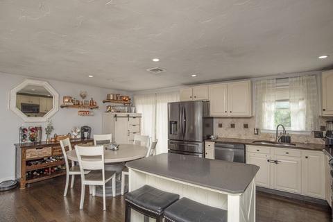 90 Nicholas Rd, Raynham, MA 02767 photo 20