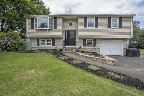 90 Nicholas Rd, Raynham, MA 02767 photo 1