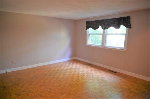 132 Hillside, Needham, MA 02494 photo 4