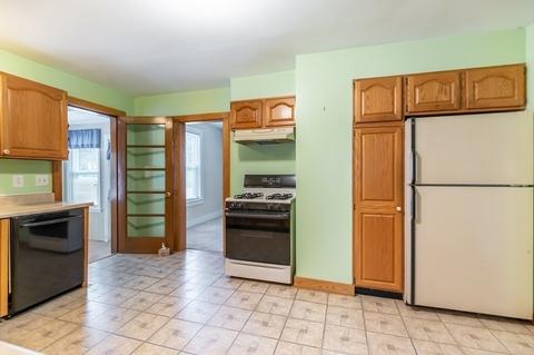 45 Wetherbee Ave, Lowell, MA 01852 photo 3