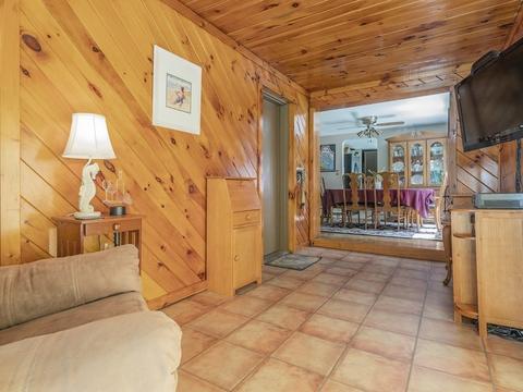 2 Wayne St, Raynham, MA 02767 photo 22