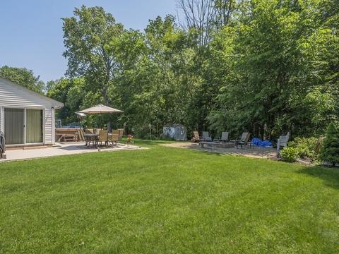 2 Wayne St, Raynham, MA 02767 photo 9
