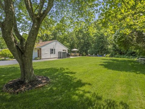 2 Wayne St, Raynham, MA 02767 photo 6
