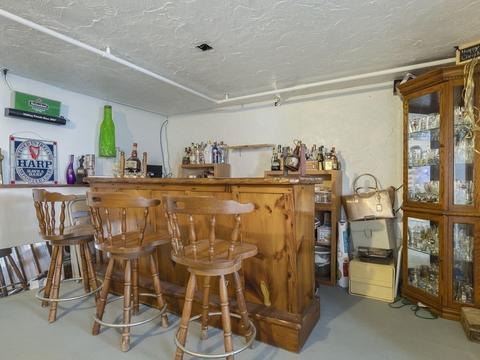 2 Wayne St, Raynham, MA 02767 photo 33