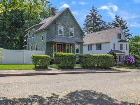 4 Geneva St, Worcester, MA 01602 photo 3